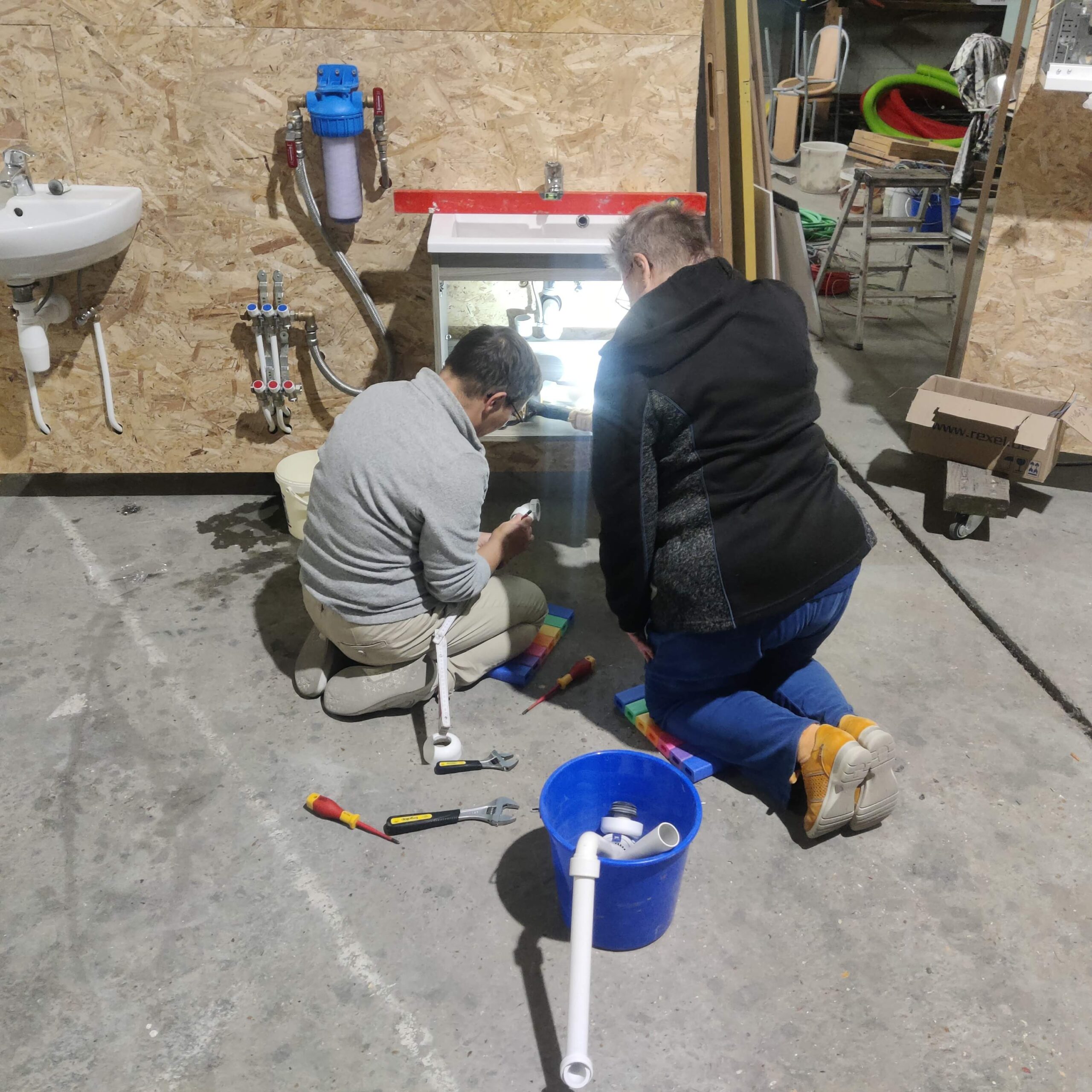 Avondworkshop Kleine Herstellingen enkel voor dames - Datum: 21-01-2026 - Afbeelding 3